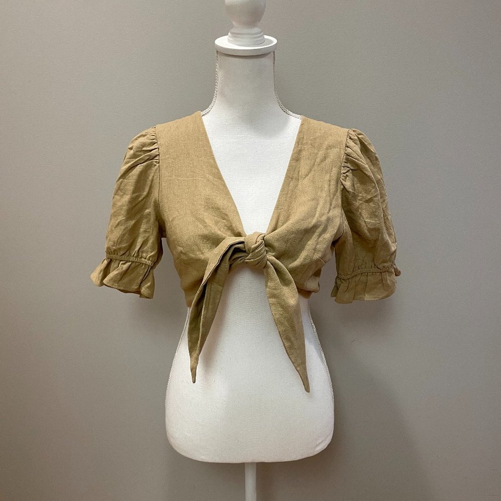 NWT Forever21 Nude Puff Sleeve Crop Top
